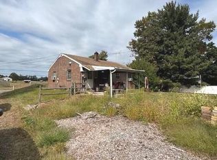 3146 Middle Creek Rd, Gilbertsville, PA 19525