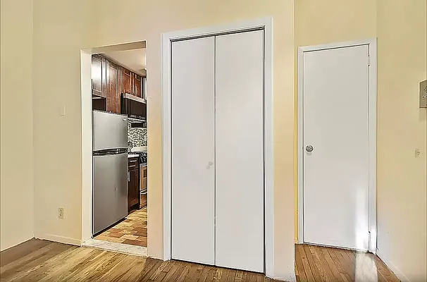 Rented by Living New York | media 8