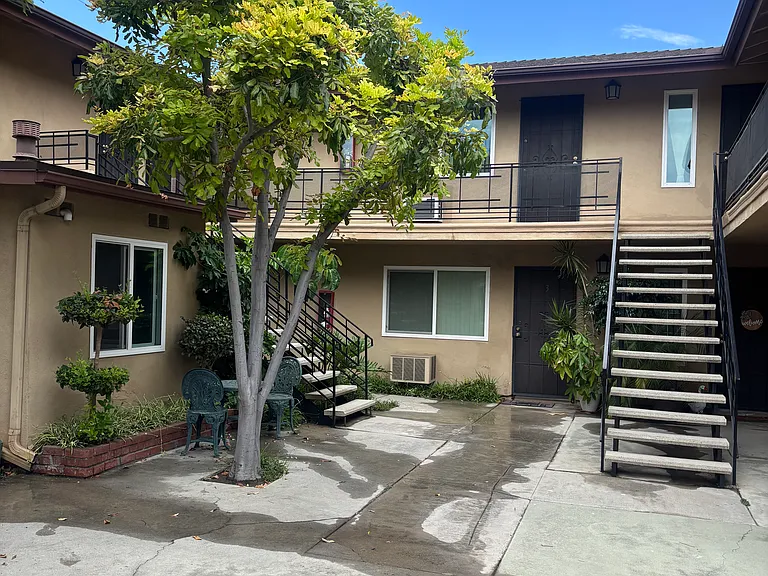 521 La Cadena Way #1 — Photo 18