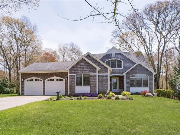 13 Austin Ln, Little Compton, RI 02837