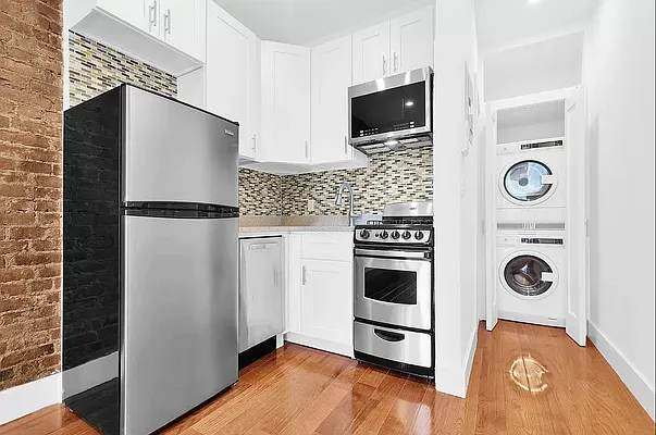Rented by Living New York | media 5