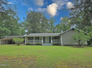 122 Old Mobile Hwy, Lucedale, MS 39452