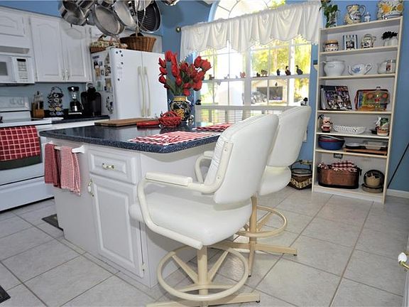 4th image of 4304 Worthington Cir