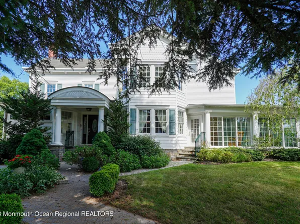 51 Cherry Tree Farm Road, Middletown, NJ 07748