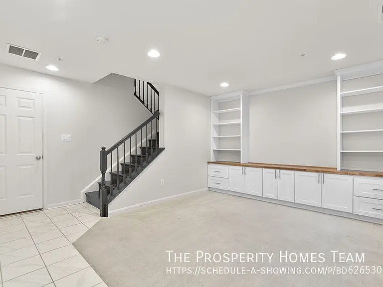 7207 Barry Ln — Photo 27