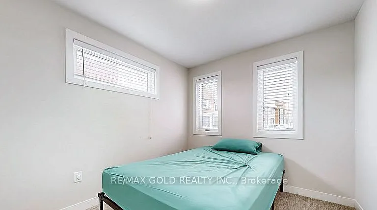 997 West Village Sq — Photo 29
