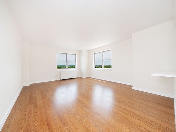 2nd image of 75-25 153rd St #Penthouse 51