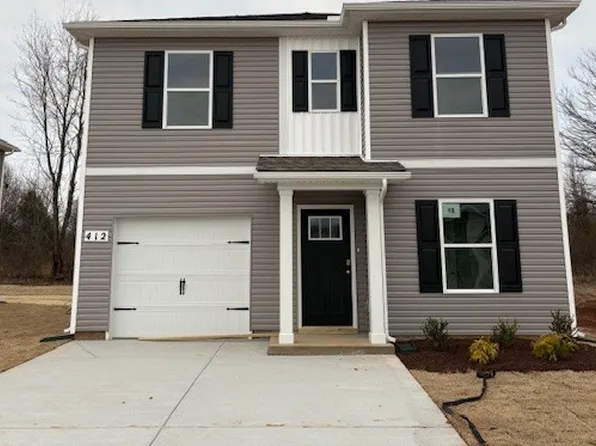 412 Cloudland Dr, Portland, TN 37148