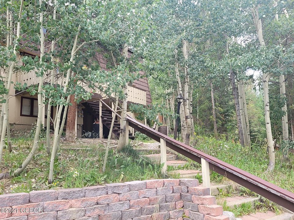 2nd image of 232 Arapahoe Rd #4