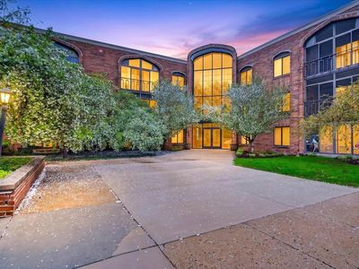6302 Mineral Point Road #311, Madison, WI, 53705