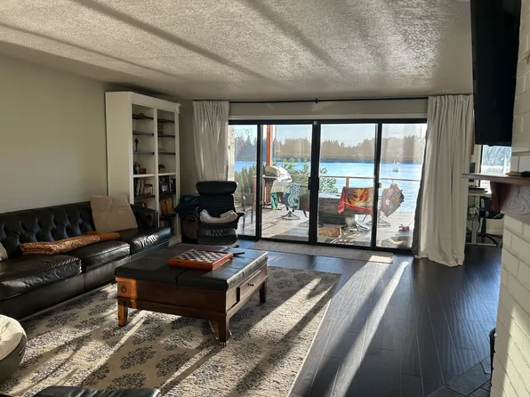 (undisclosed Address), Lacey, WA 98503