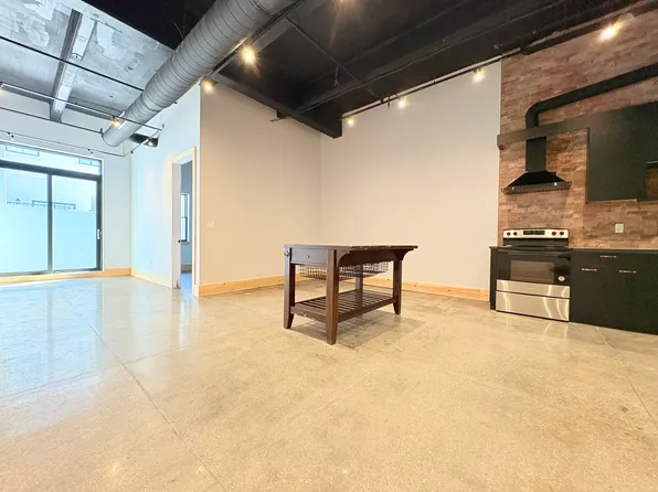 251 18th Street image 3 of 10