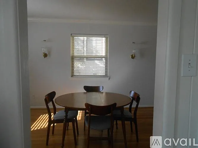 2417 Rosamond St #2417 — Photo 9