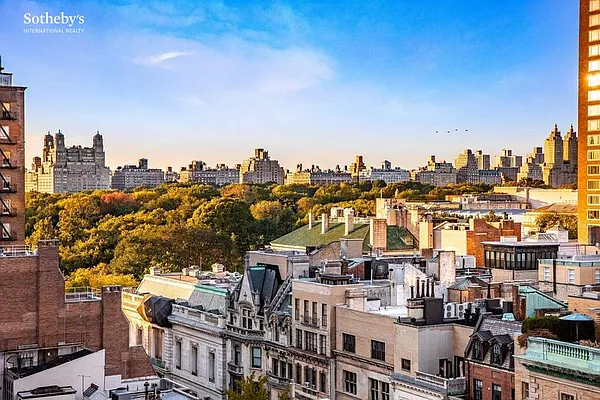 Rented by Sotheby's International Realty | media 16