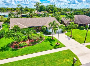 14398 Blackberry Dr, Wellington, FL 33414