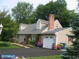 205 Oneida Ln, New Britain, PA 18901