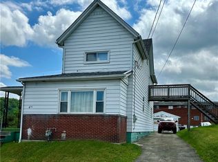 650 High St, California, PA 15419