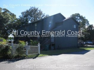 200 White St APT 4, Niceville, FL 32578