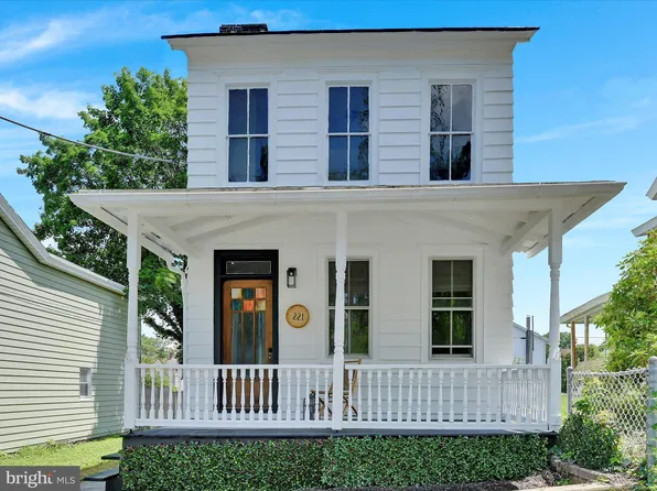 221 Orchard St, Auburn, PA 17922
