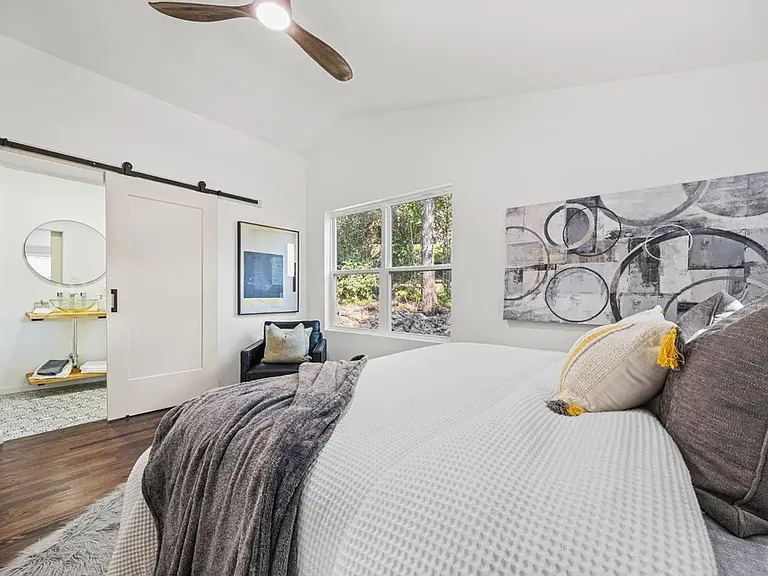 1809 Shepheard Dr — Photo 18