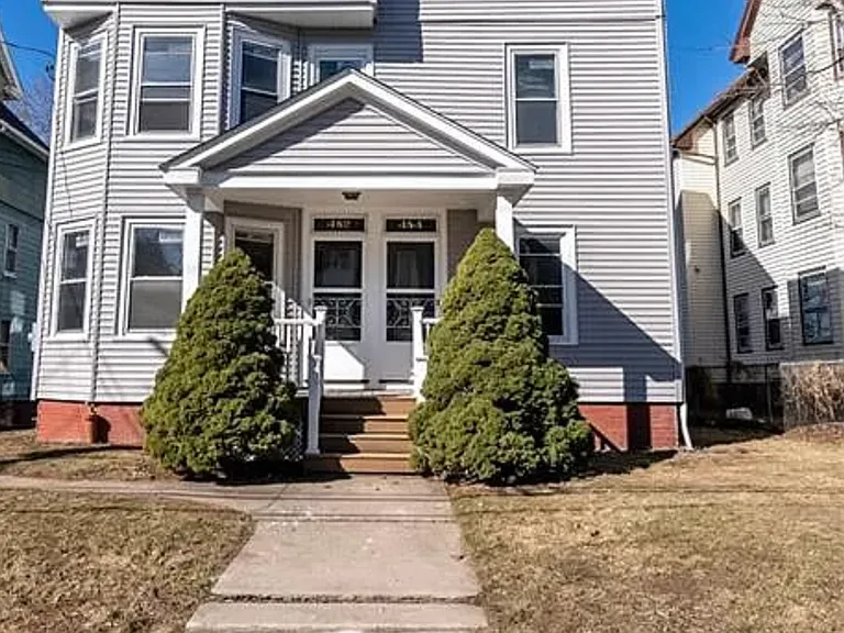 482 Stanley St #1 — Photo 7