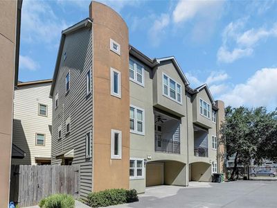 922 W 26th St, Houston, TX, 77008