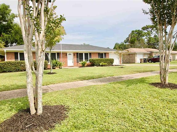 2nd image of 7820 La Nain Dr