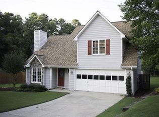 1290 Hunters Creek Ct, Lawrenceville, GA 30043