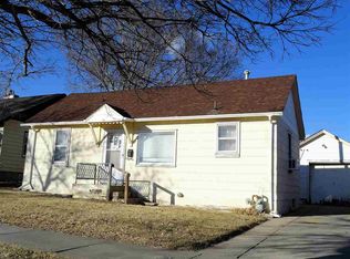 909 E C St, Mccook, NE 69001
