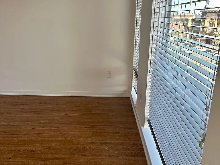 331 E Girard Ave #2 — Photo 19