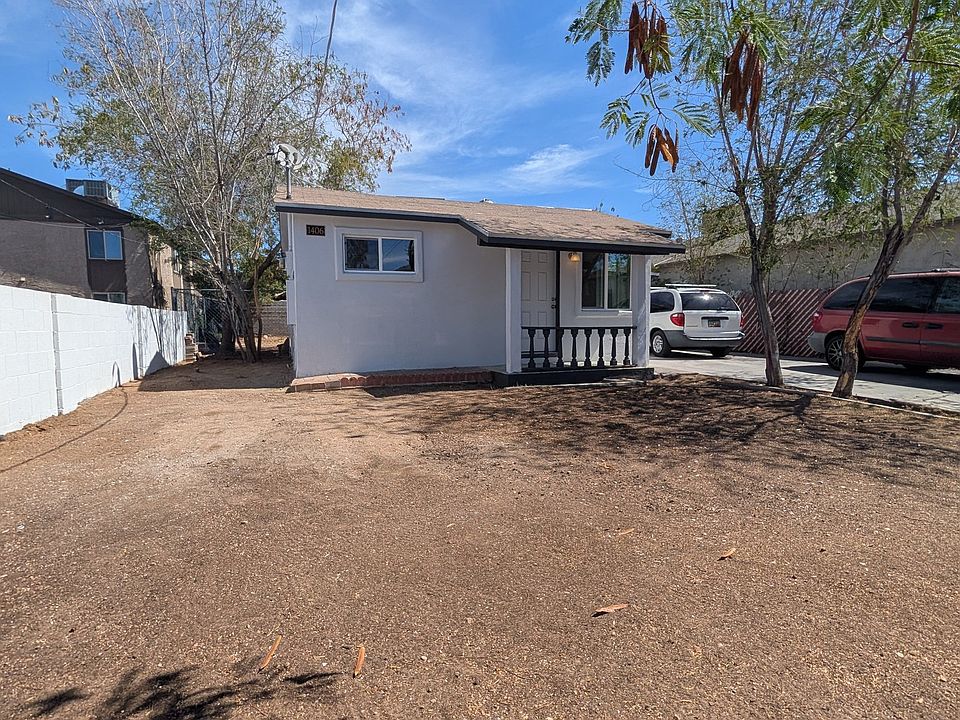 1st image of 1406 W Vogel Ave