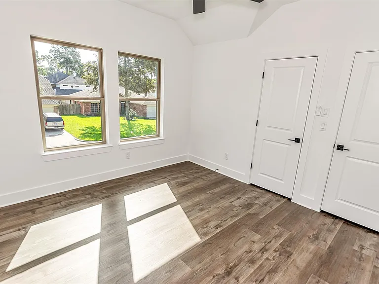 18219 Polo Meadow Dr — Photo 29