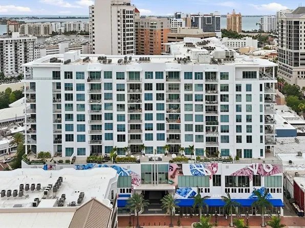 111 S Pineapple Ave, Sarasota, FL