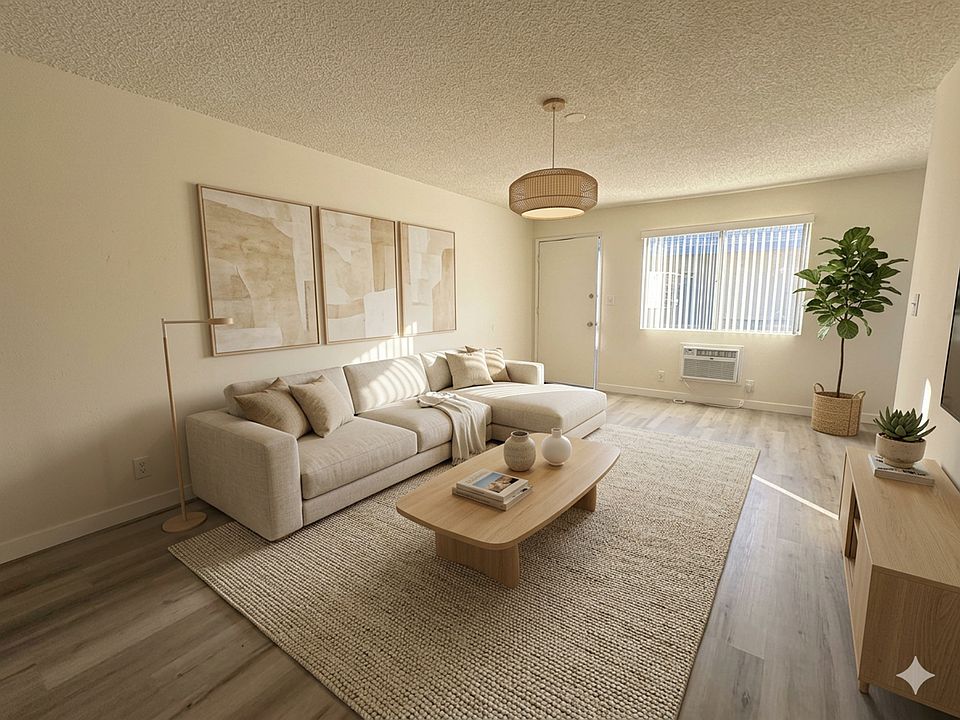 1st image of 15636 Valerio St #15