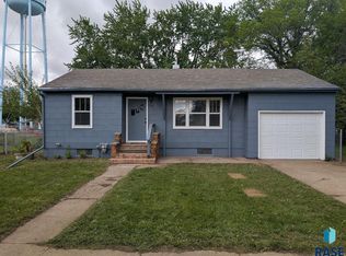 209 S Poplar St, Worthing, SD 57077