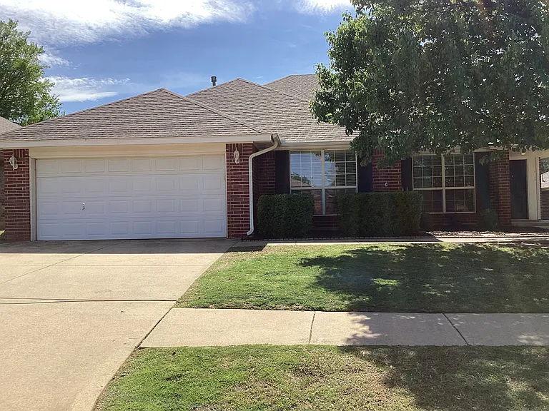 17621 Lead Ln — Photo 1