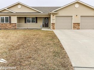 1005 Conley Cir, Manhattan, KS 66502
