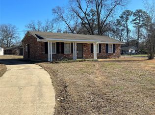 1563 Marlowe Dr, Montgomery, AL 36116