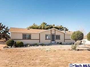 9330 Nevada Rd, Phelan, CA 92371