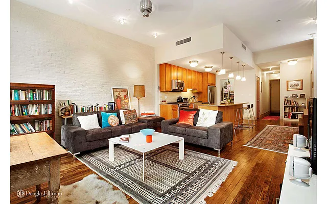 Rented by Douglas Elliman | media 14