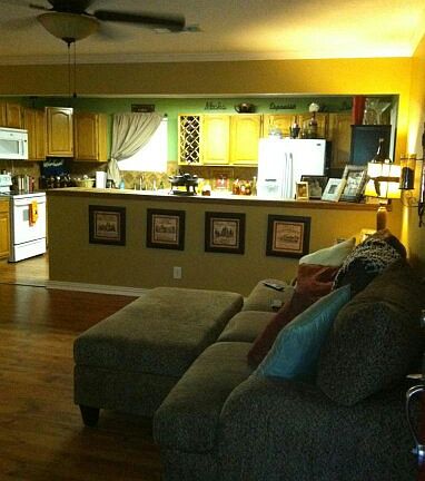 2nd image of 409 Landry Dr