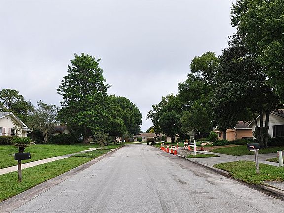 3rd image of 2029 Ponderosa Ave