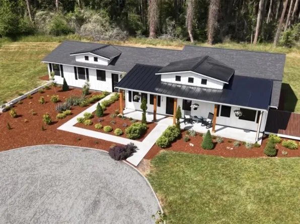 1725 Woodcock Road, Sequim, WA 98382