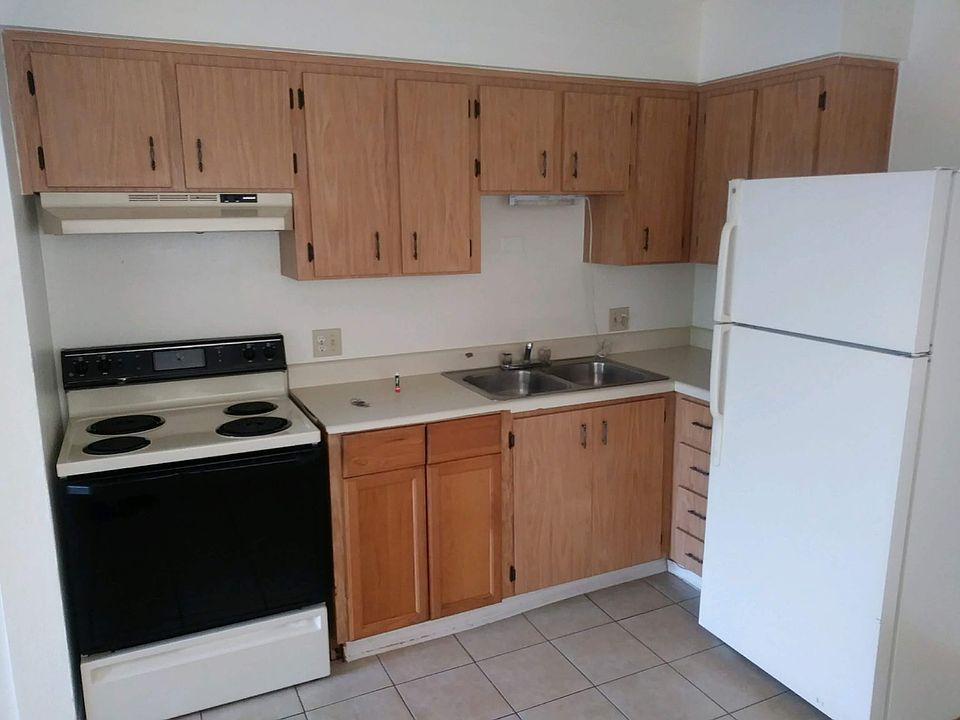 Kitchen and dining room