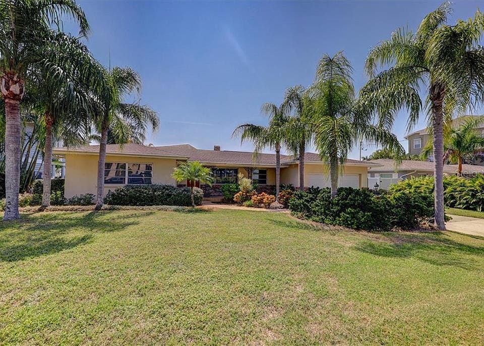 1st image of 16 Sunset Bay Dr