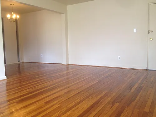 Royal Oak Apartments II, LLC Photo 1