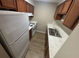 604 E 18th St #0, Carroll, IA 51401