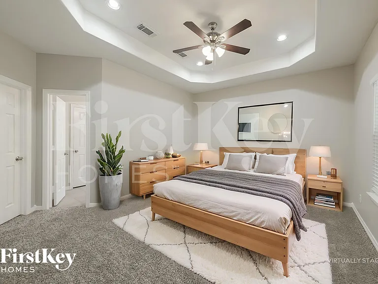 295 Cypress Dr — Photo 11