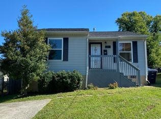 8 11th St SW, Roanoke, VA 24016