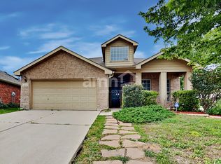 409 Westmere Ct, Fort Worth, TX 76108